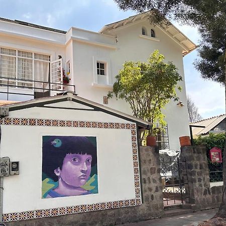 Campus Residencias Bed & Breakfast Quito Eksteriør bilde